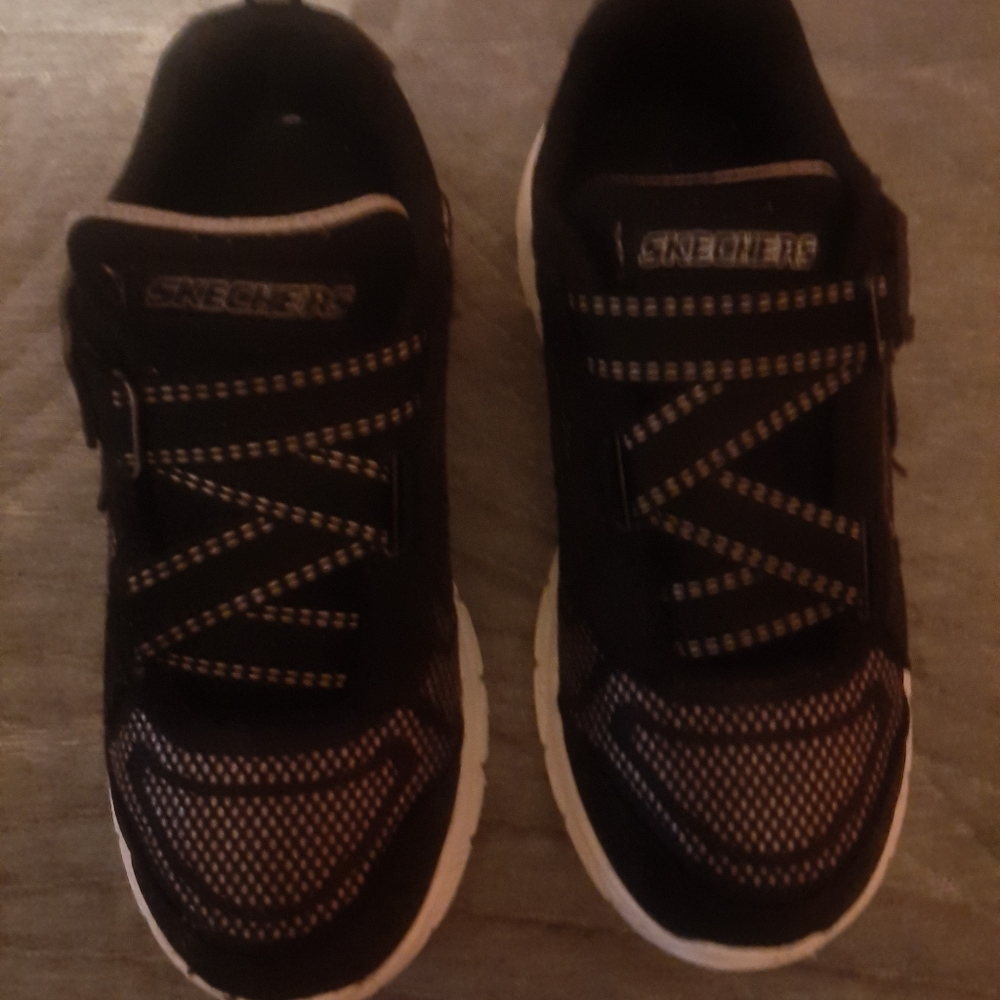 Sketchers Super Z Shoes ( Sizes 1 & 2 ) combo